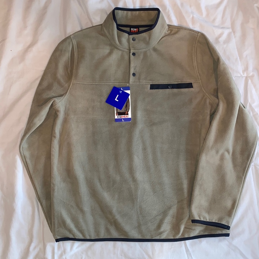 32 Degree Heat Fleece Pullover with Chest Pocket